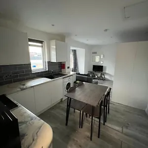 Lovely For 2 Or 4 People - Bermondsey Londra